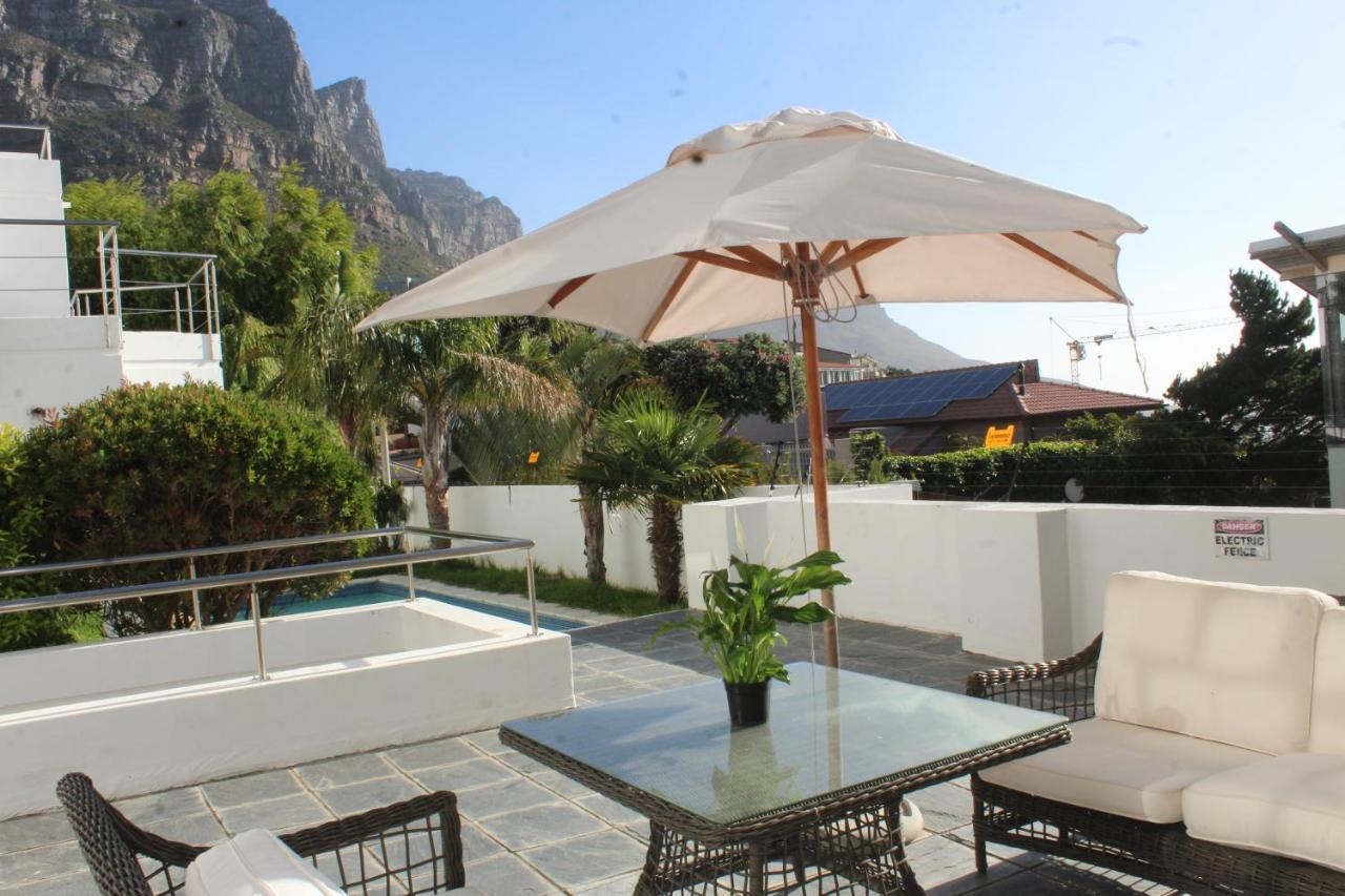 Cozy Camps Bay House With Mountain And Sea View Villa Kapstaden Eksteriør billede
