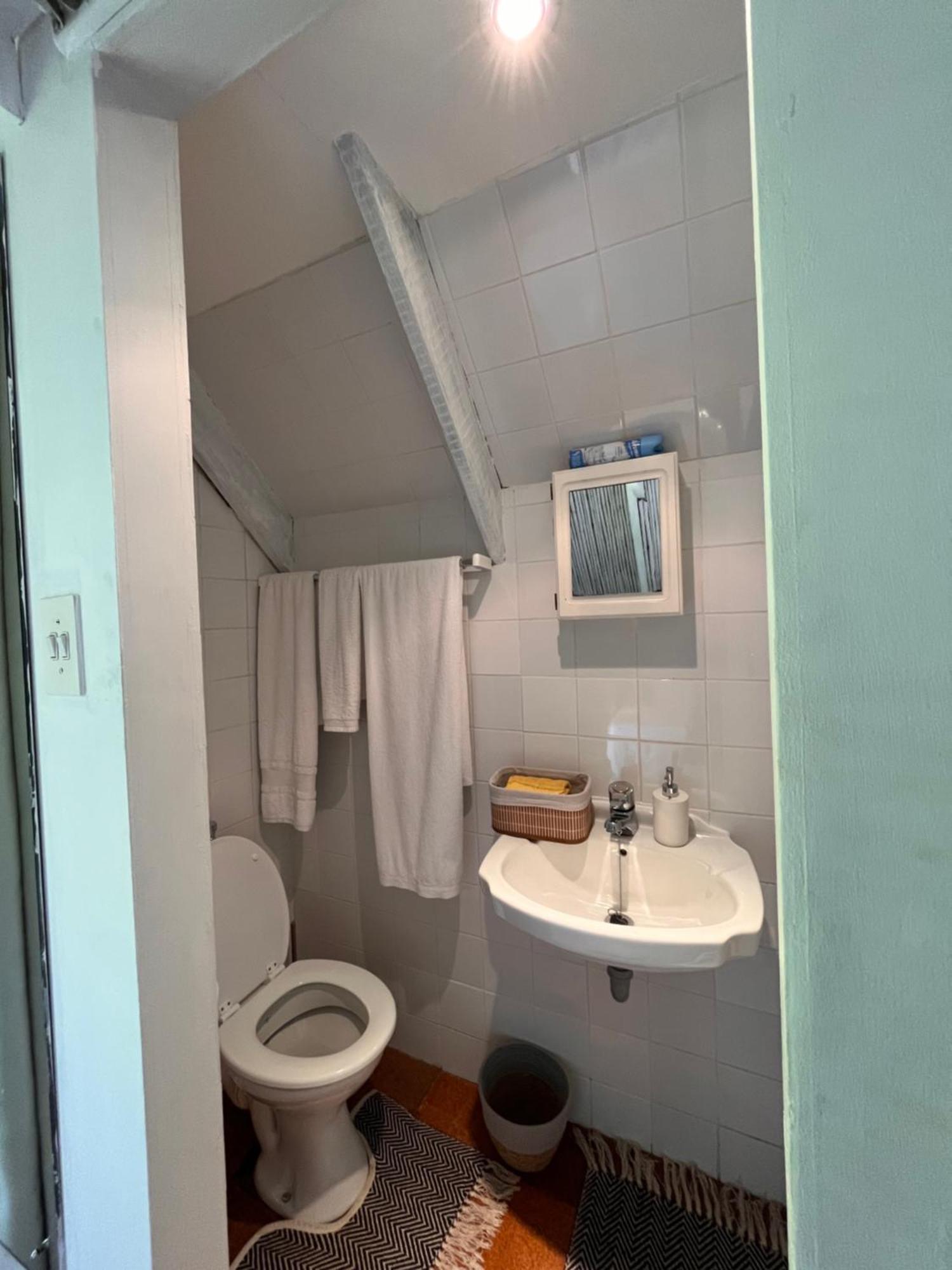 Cozy Camps Bay House With Mountain And Sea View Villa Kapstaden Eksteriør billede